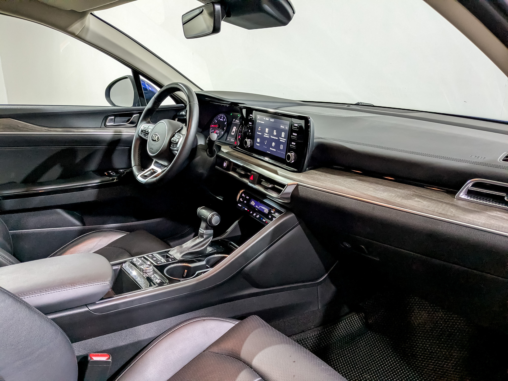 KIA K5 2.50 (194 л.с), автомат, 2021, пробег 64 270 км