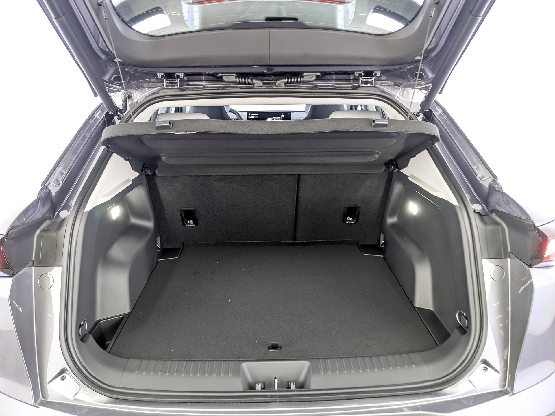 Фото Omoda C5 Стиль NG 1.5T/147 7RT 4WD
