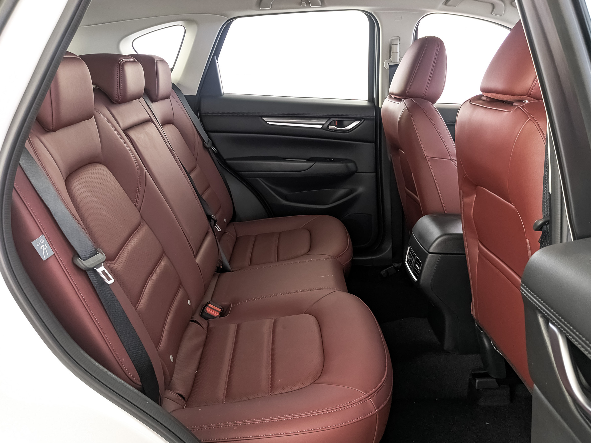 Фото Mazda CX-5 Supreme 2.0L/155 6AT 2WD