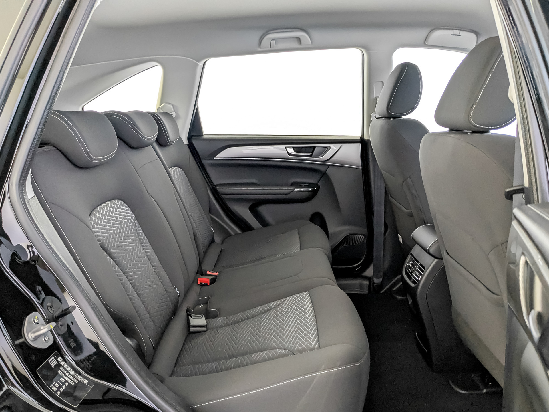 Фото Haval M6 Оптимум 1.5T/143 6MT 2WD