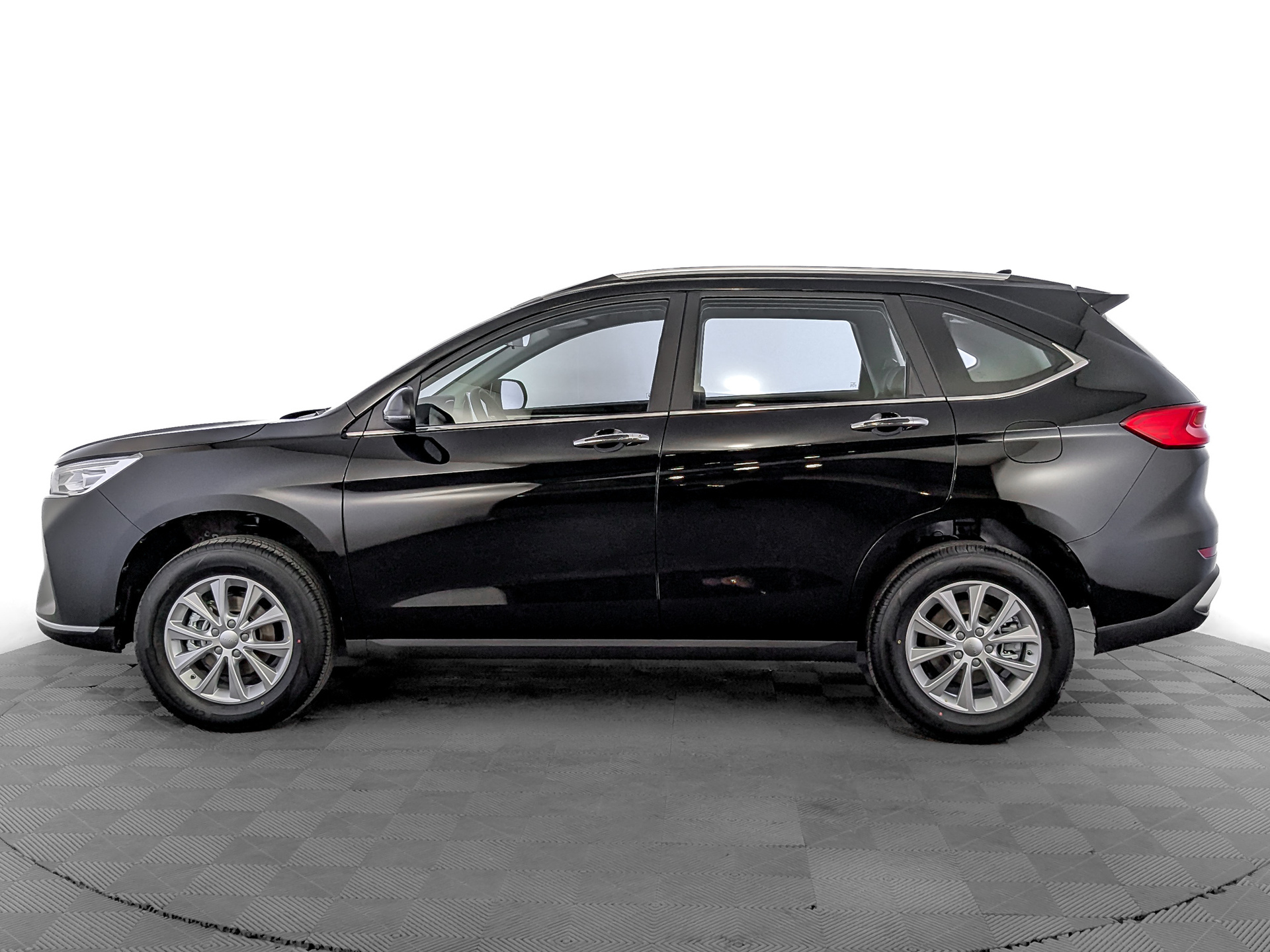 Фото Haval M6 Оптимум 1.5T/143 6MT 2WD