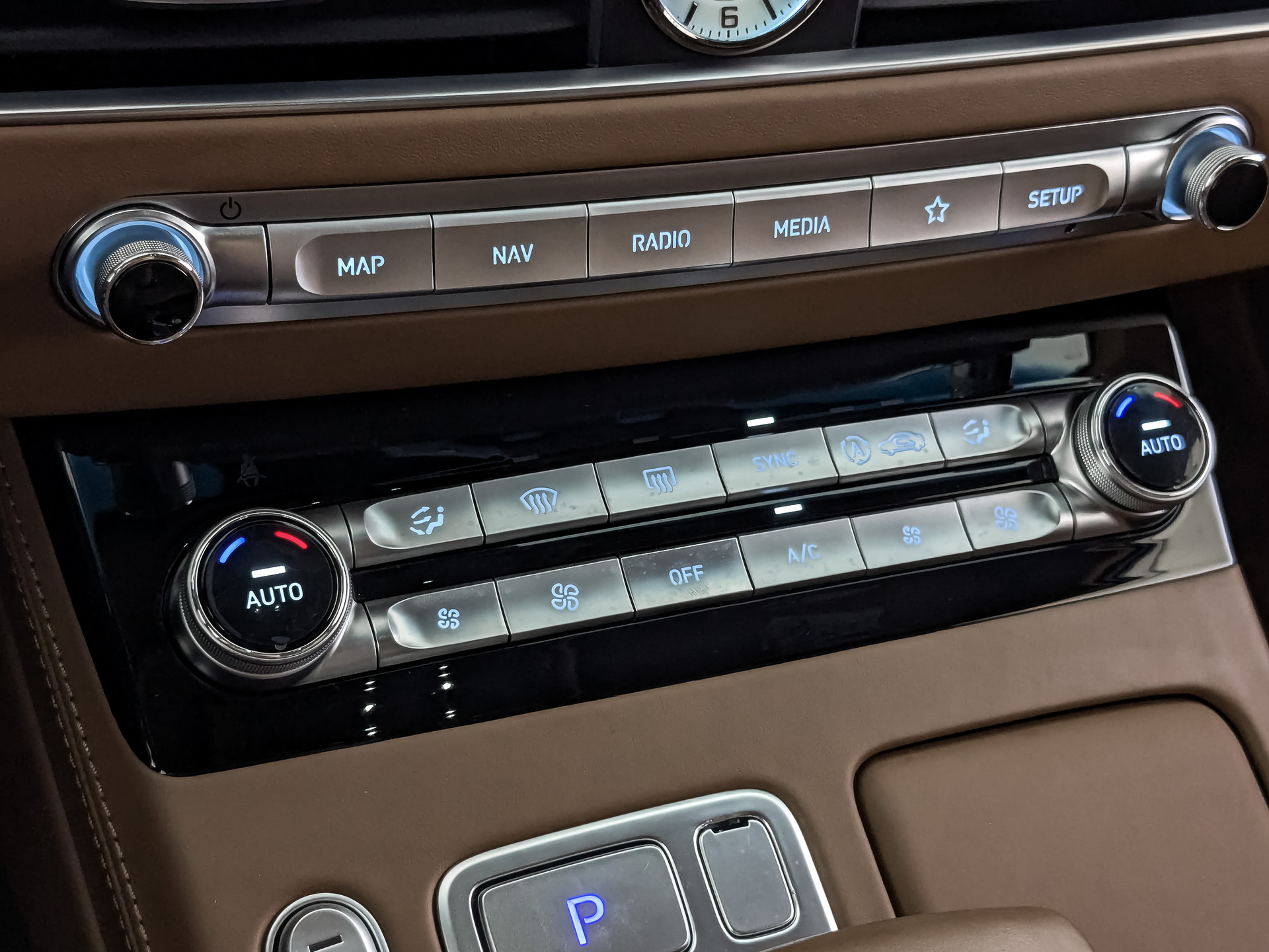 GENESIS G90 5.00 (413 л.с), автомат, 2021, пробег 53 304 км