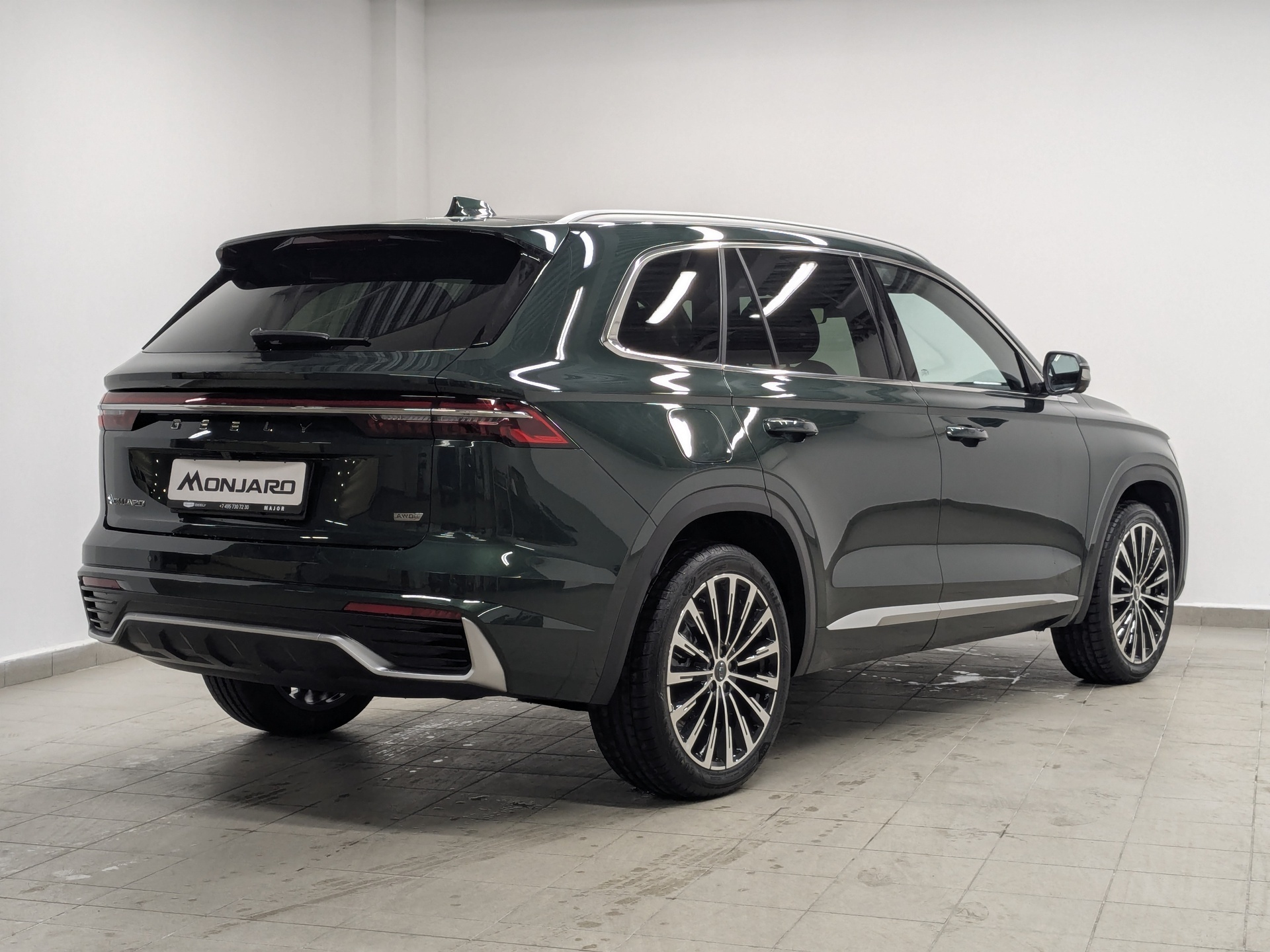 Фото Monjaro Flagship SE 2.0T/238 8AT 4WD