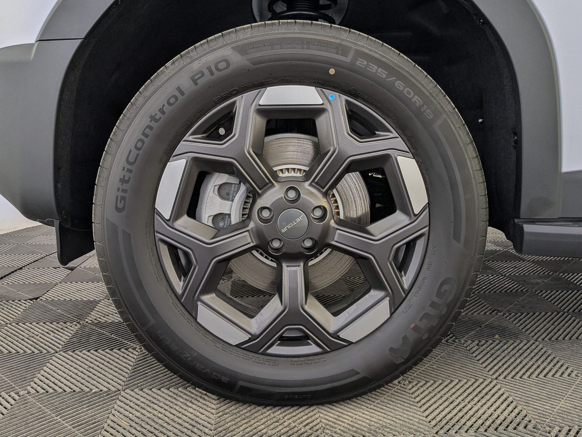 Фото Jetour T1 Премиум (Luxury) 2.0T/245 8AT 4WD