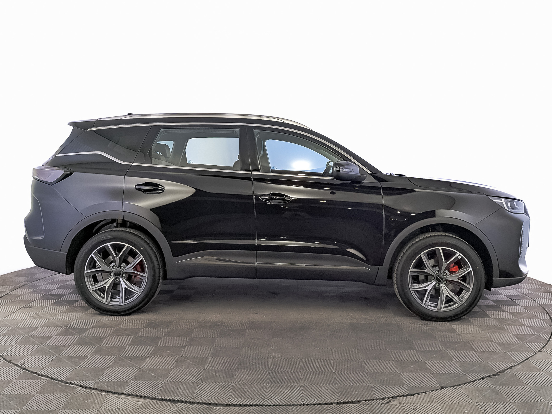 Фото Tenet T7 Active 1.6T/150 7RT 4WD