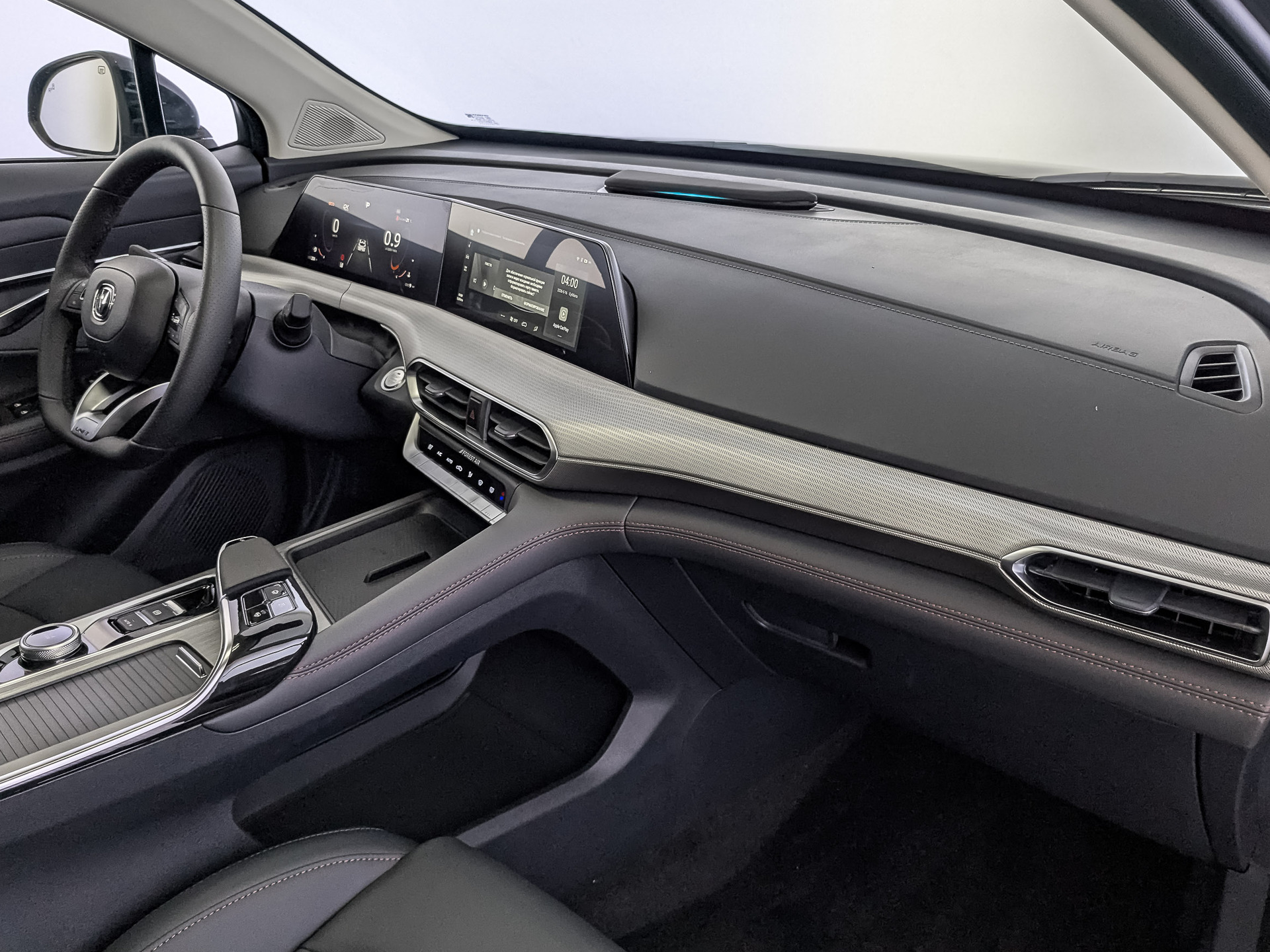 Фото Changan UNI-T Техно 1.5T/167 7RT Передний привод