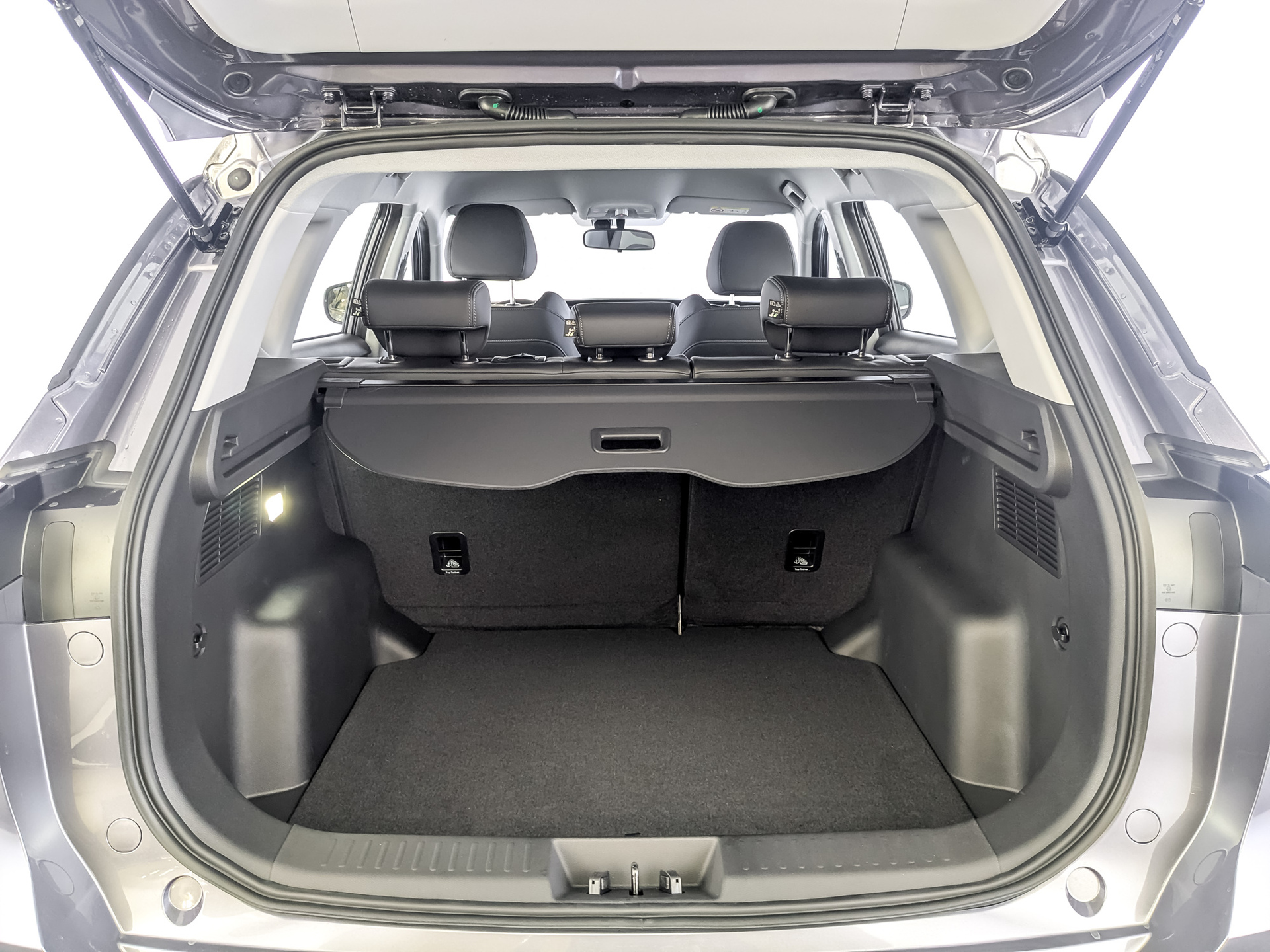 Фото Tenet T7 Active 1.6T/150 7RT 2WD