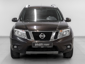 Nissan Terrano D10