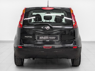 Nissan Note E11E