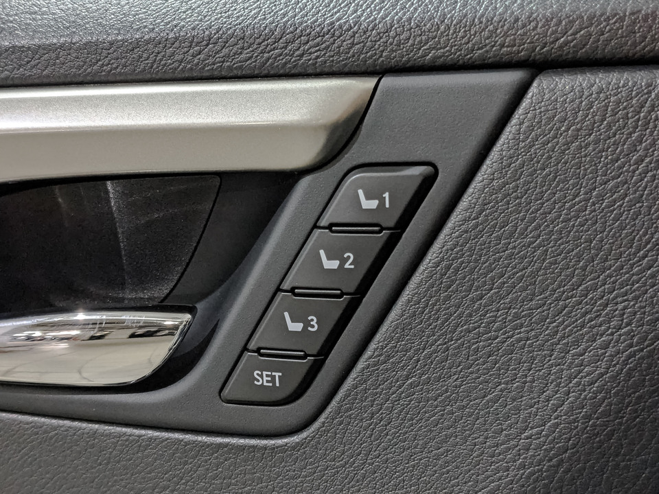 Фото Lexus RX с пробегом 112727 км