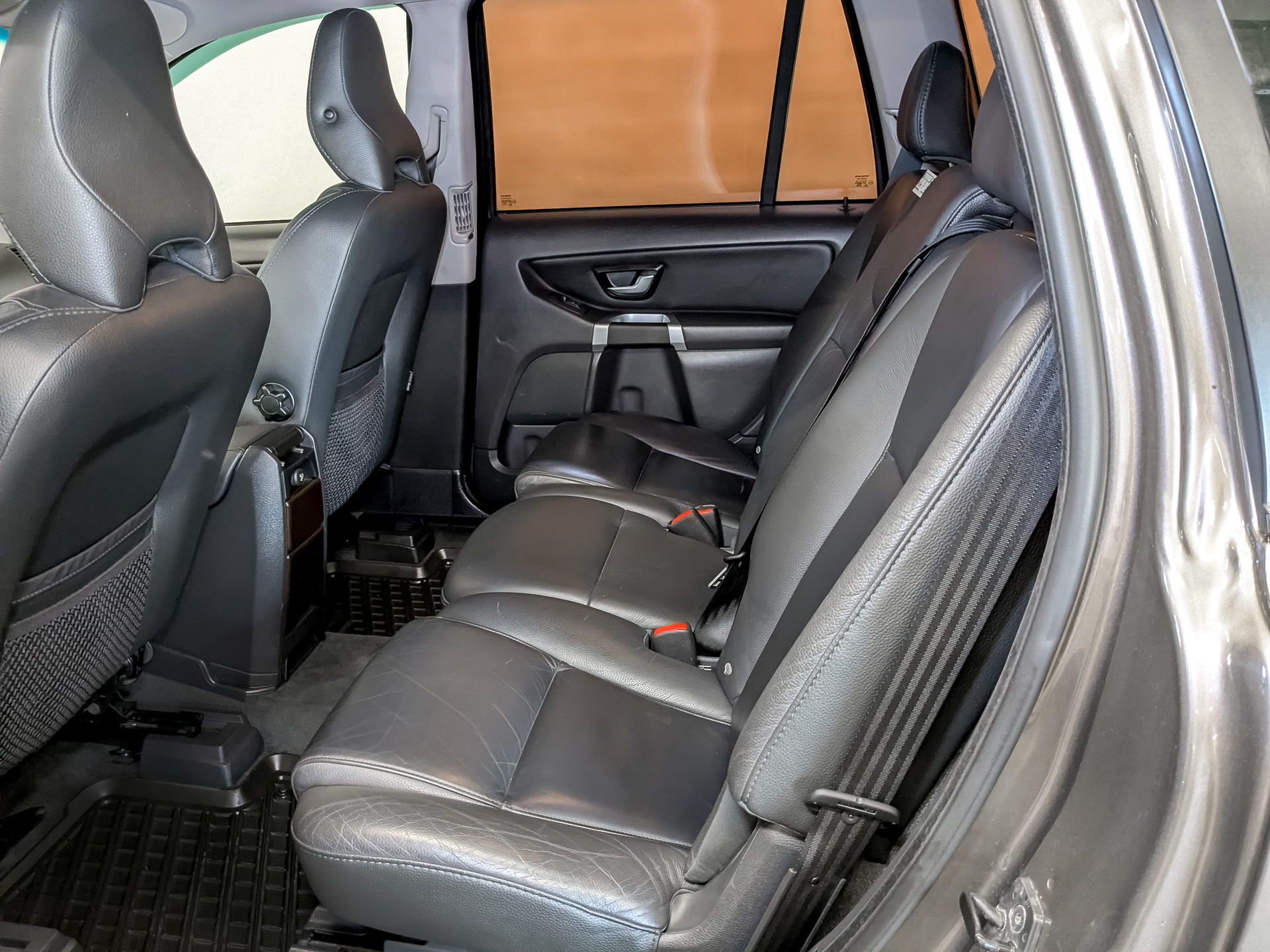 VOLVO XC90 2.50 (210 л.с), автомат, 2011, пробег 135 512 км