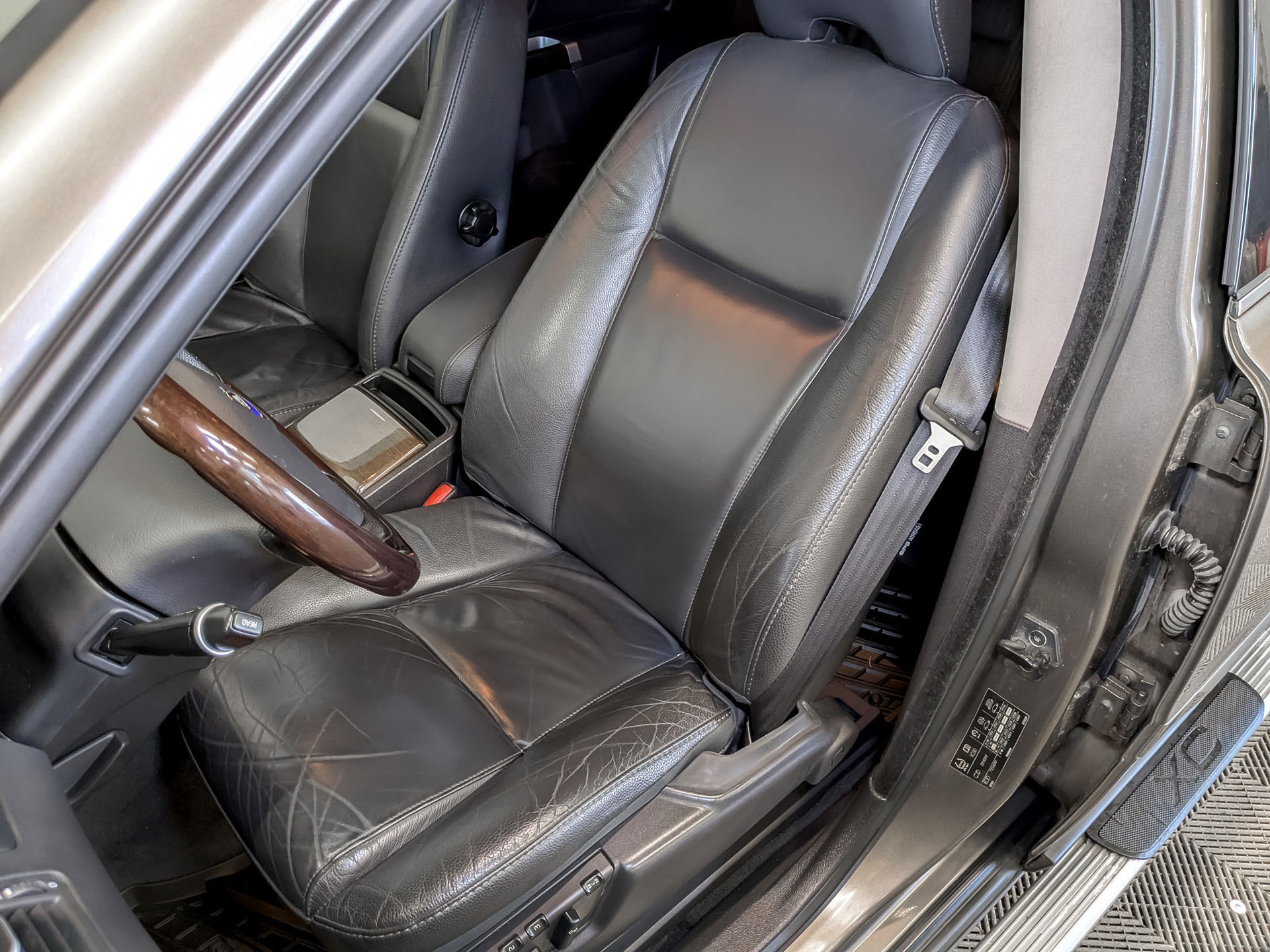 VOLVO XC90 2.50 (210 л.с), автомат, 2011, пробег 135 512 км