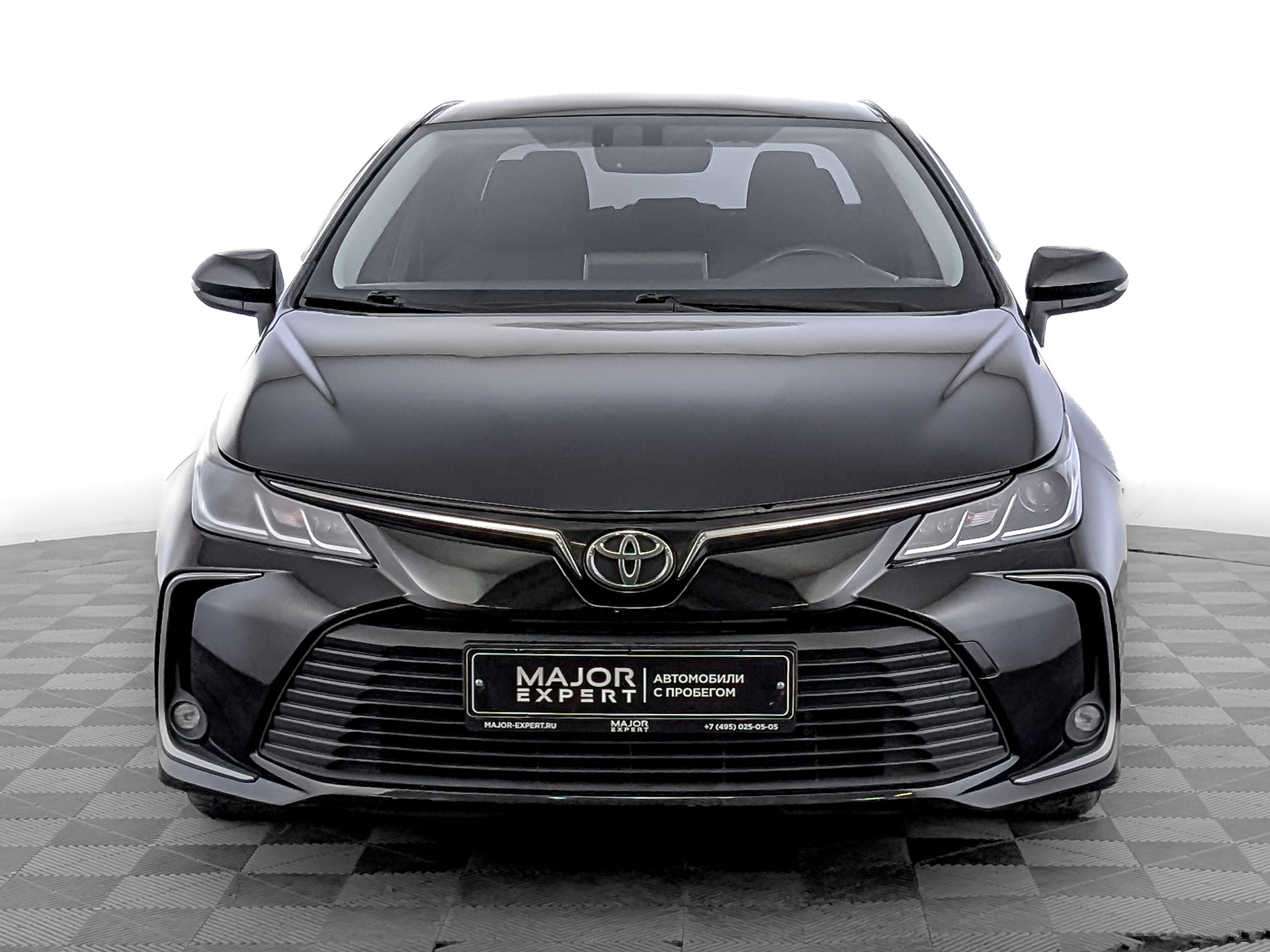 TOYOTA Corolla 1.60 (122 л.с), автомат, 2019, пробег 183 999 км