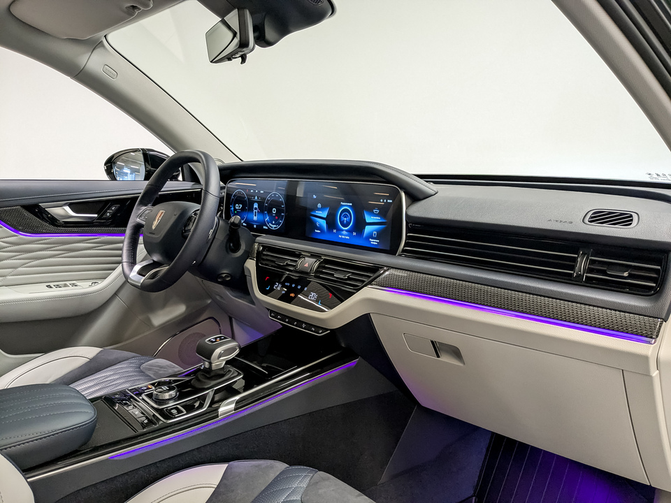 Фото Hongqi HS5 с пробегом 711 км