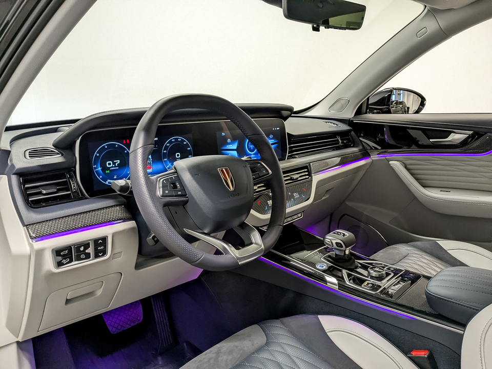 Фото Hongqi HS5 с пробегом 711 км