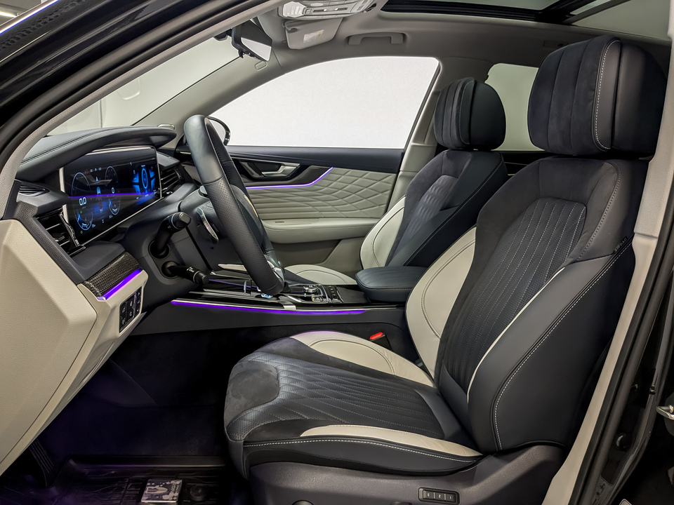 Фото Hongqi HS5 с пробегом 711 км