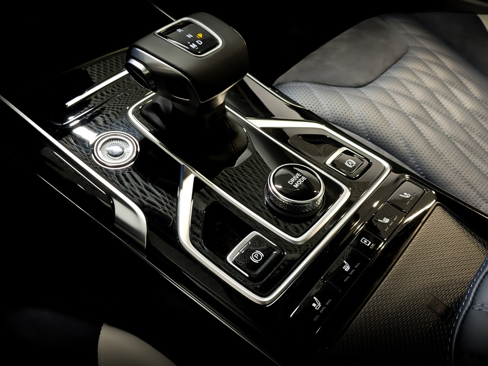 Фото Hongqi HS5 с пробегом 711 км