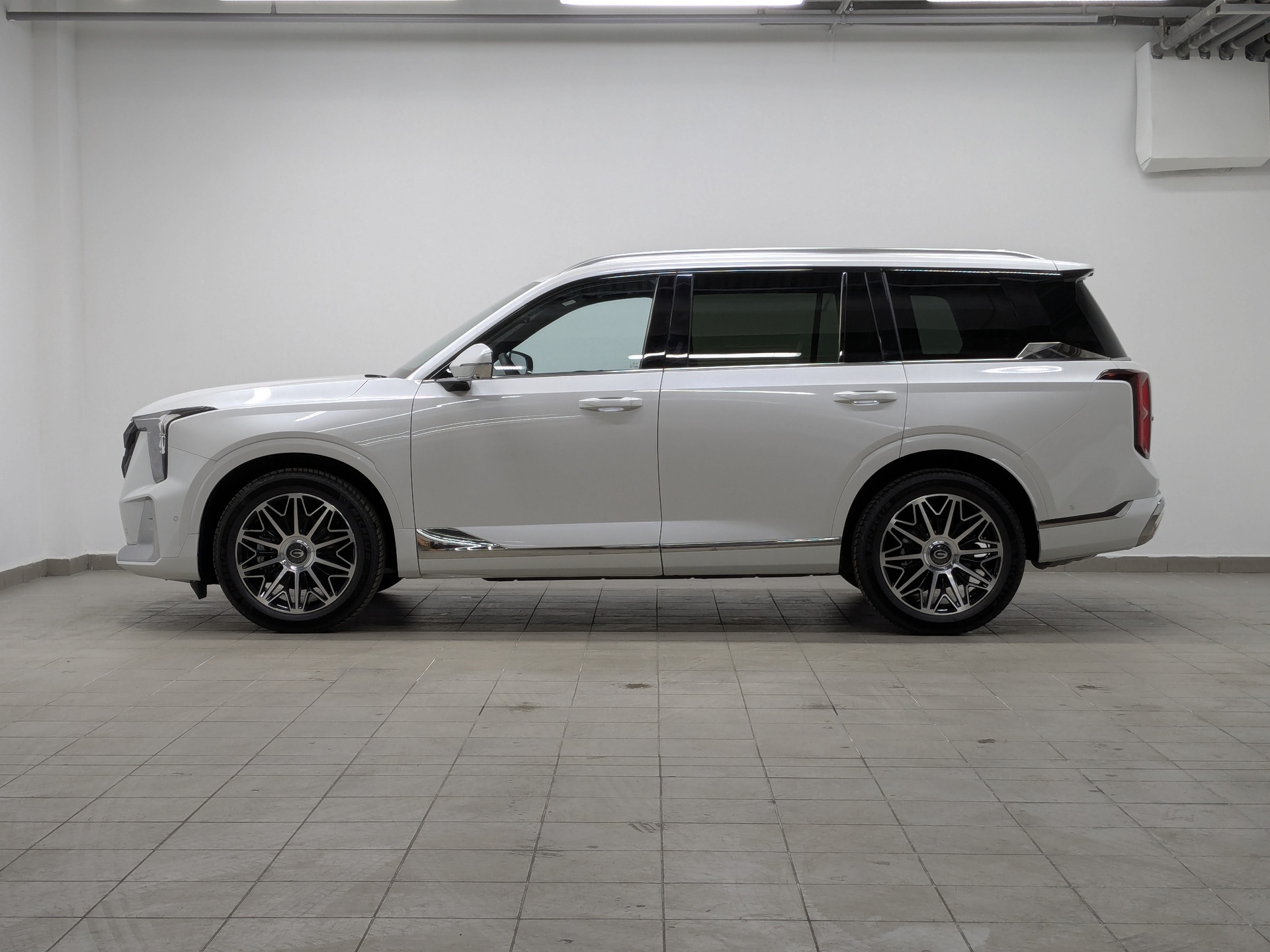 Фото GAC GS8 FL GX Premium 2.0T/231 8AT 4WD 7S