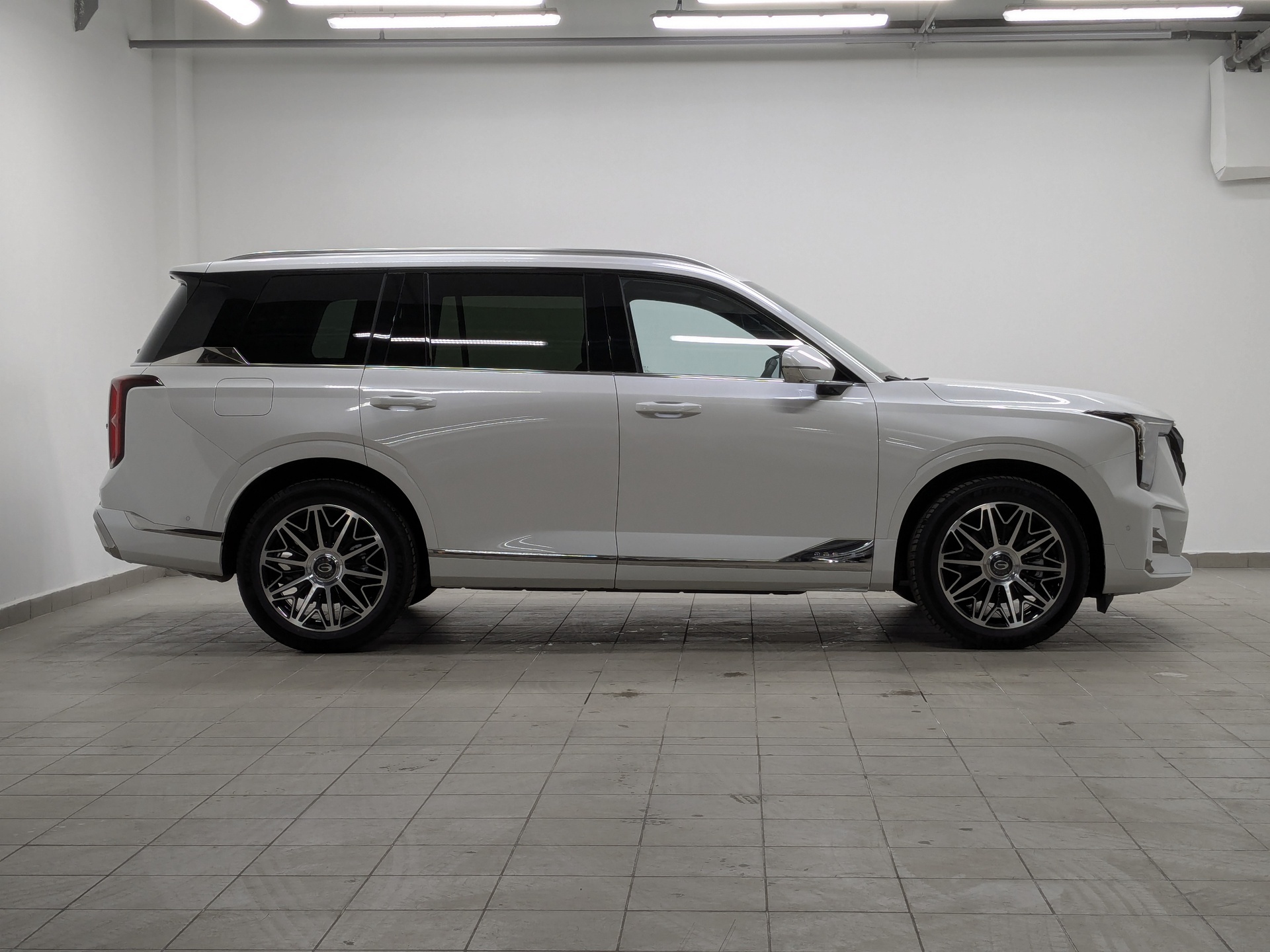 Фото GAC GS8 FL GX Premium 2.0T/231 8AT 4WD 7S