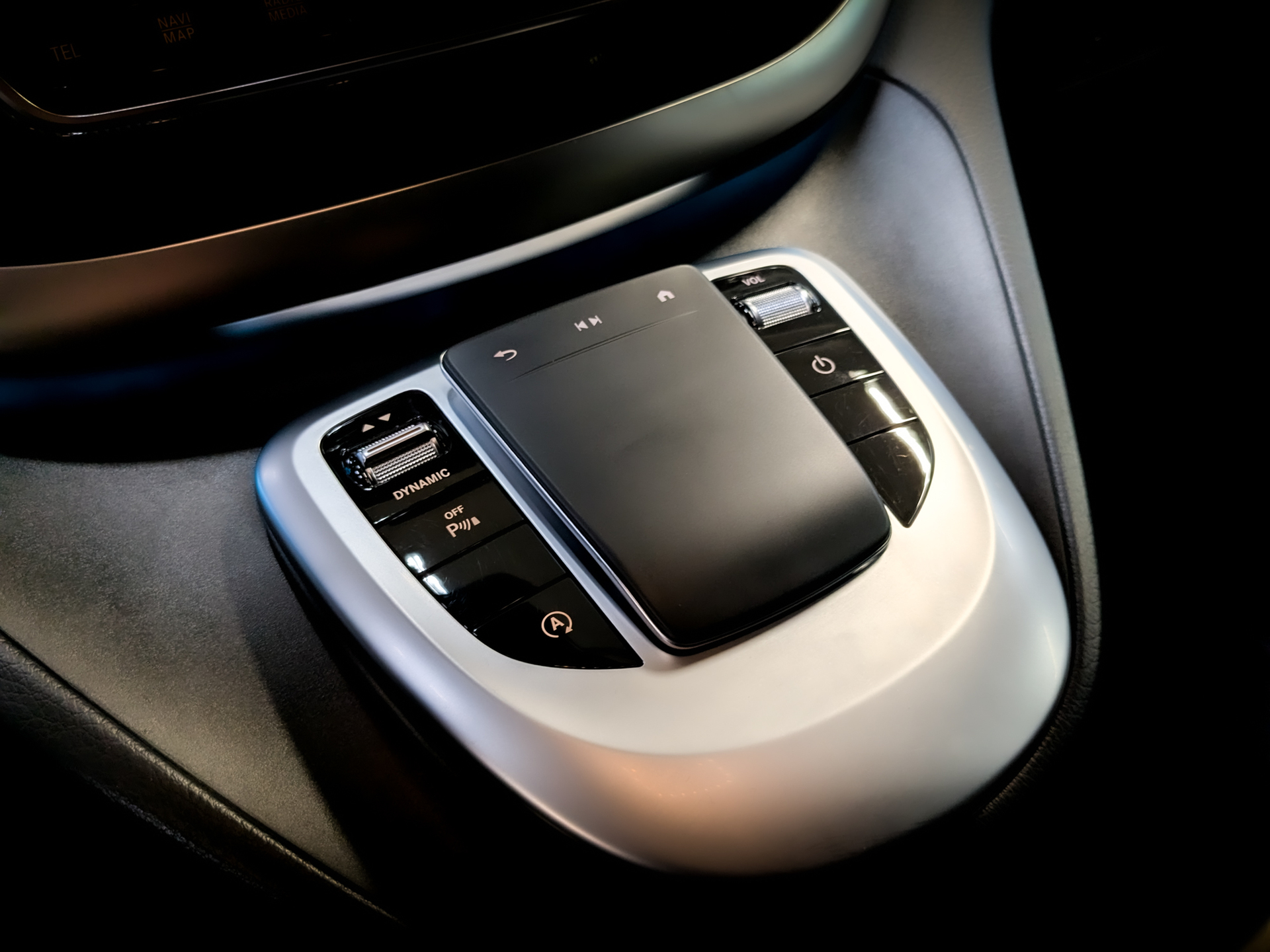 MERCEDES-BENZ V-Класс 1.90 (190 л.с), автомат, 2022, пробег 41 424 км