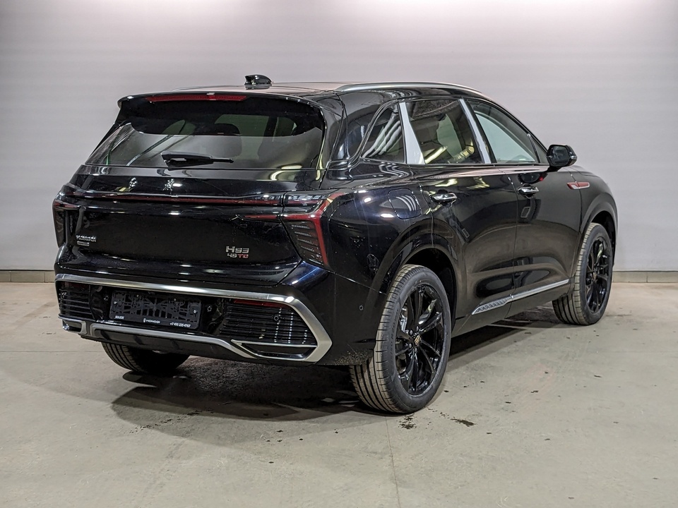 Hongqi HS3 Deluxe 2.0Т/245 8AT 4WD