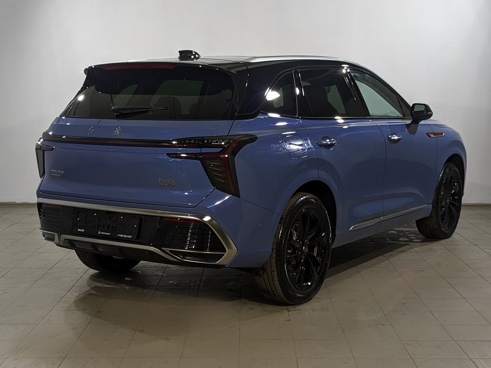 Hongqi HS3 Deluxe 2.0Т/245 8AT 4WD