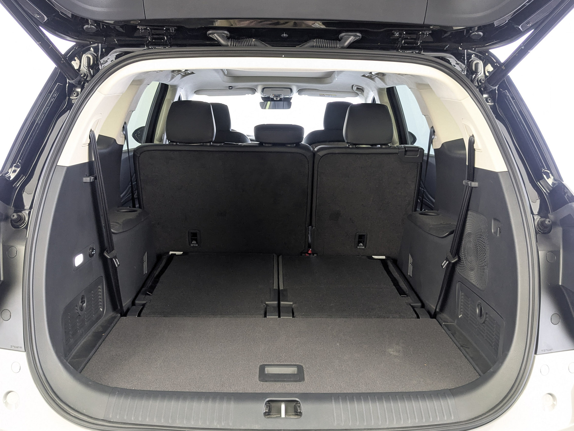 Фото Hongqi HS7 Executive 2.0T/245 8AT 4WD