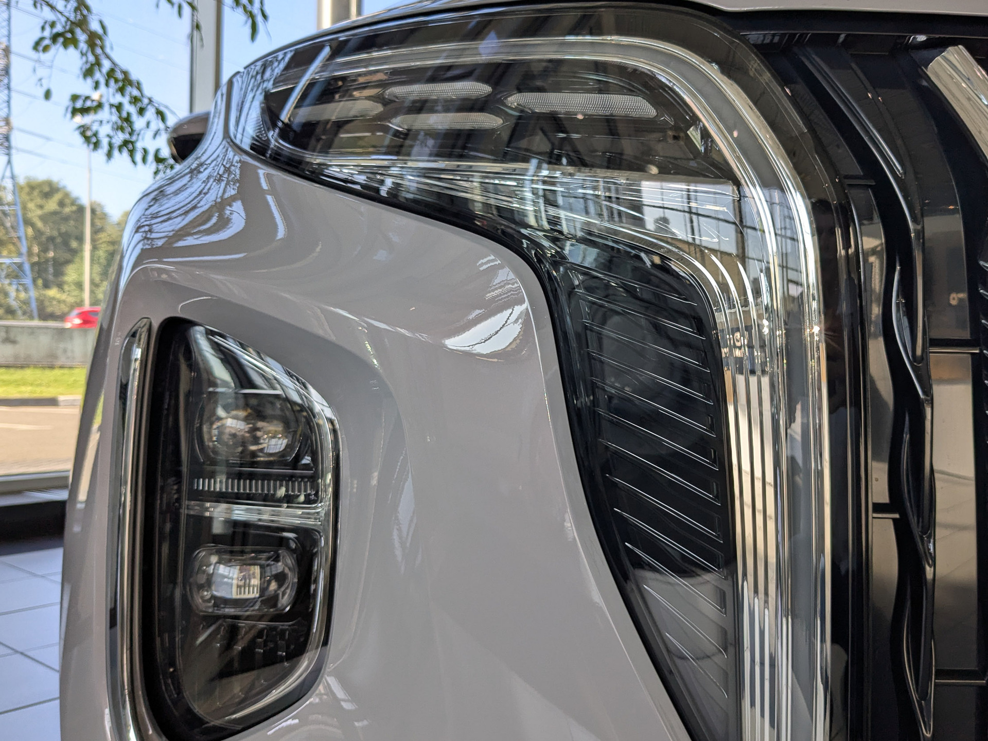 Фото Hongqi HS7 Deluxe 2.0T/245 8AT 4WD