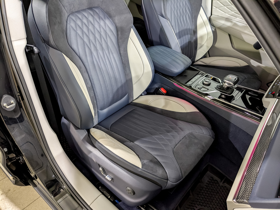 Фото Hongqi HS5 с пробегом 51494 км