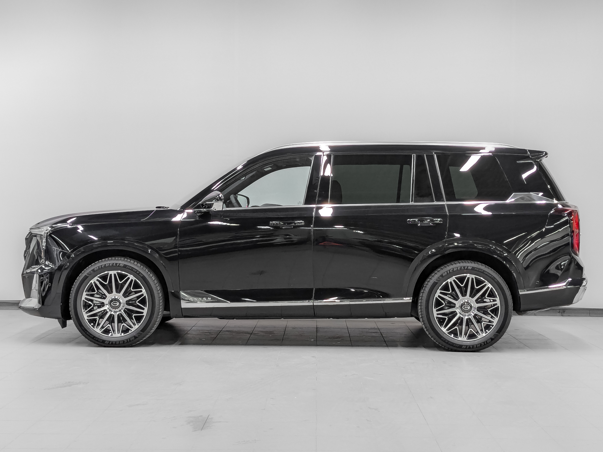 Фото GAC GS8 FL GX Premium 2.0T/231 8AT 4WD 7S