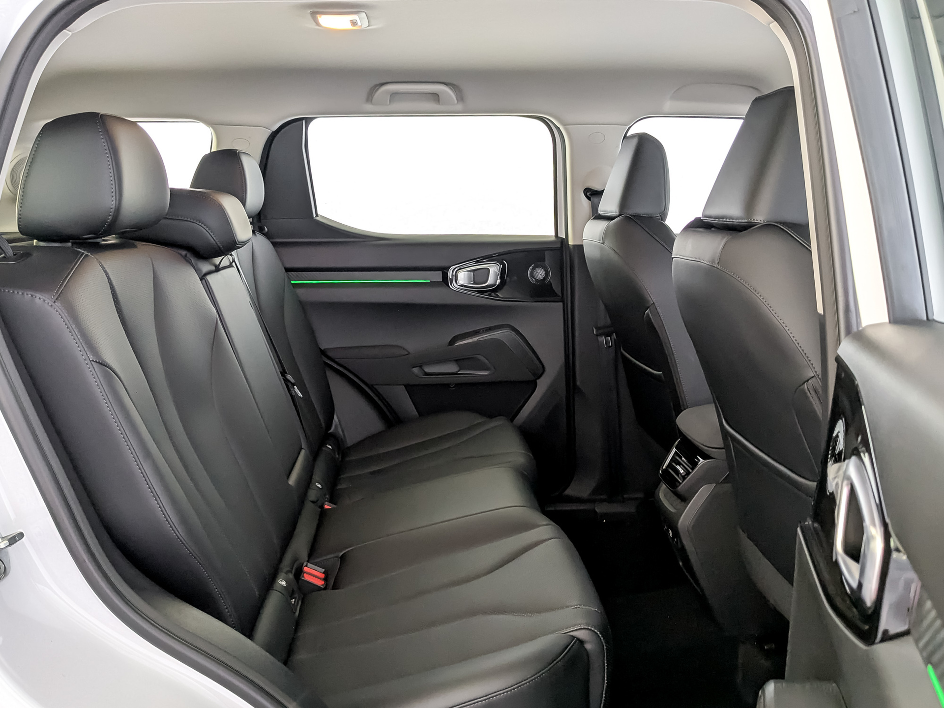 Фото Haval H3 Премиум 1.5T/177 7RT 4WD
