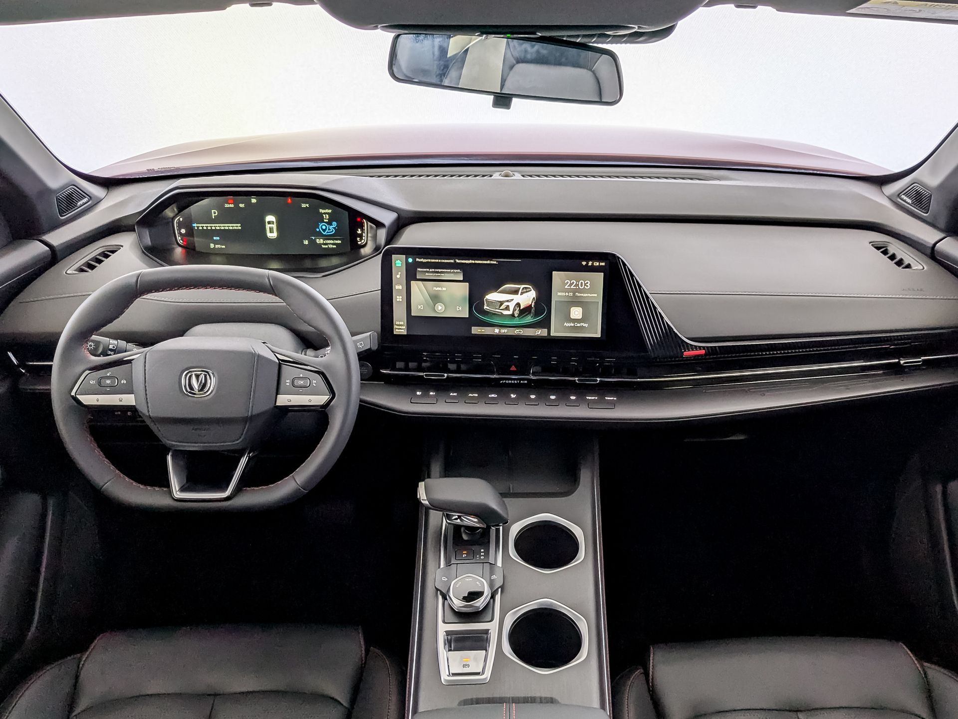 Фото Changan UNI-S Техно+ 1.5T/181 7RT Передний привод