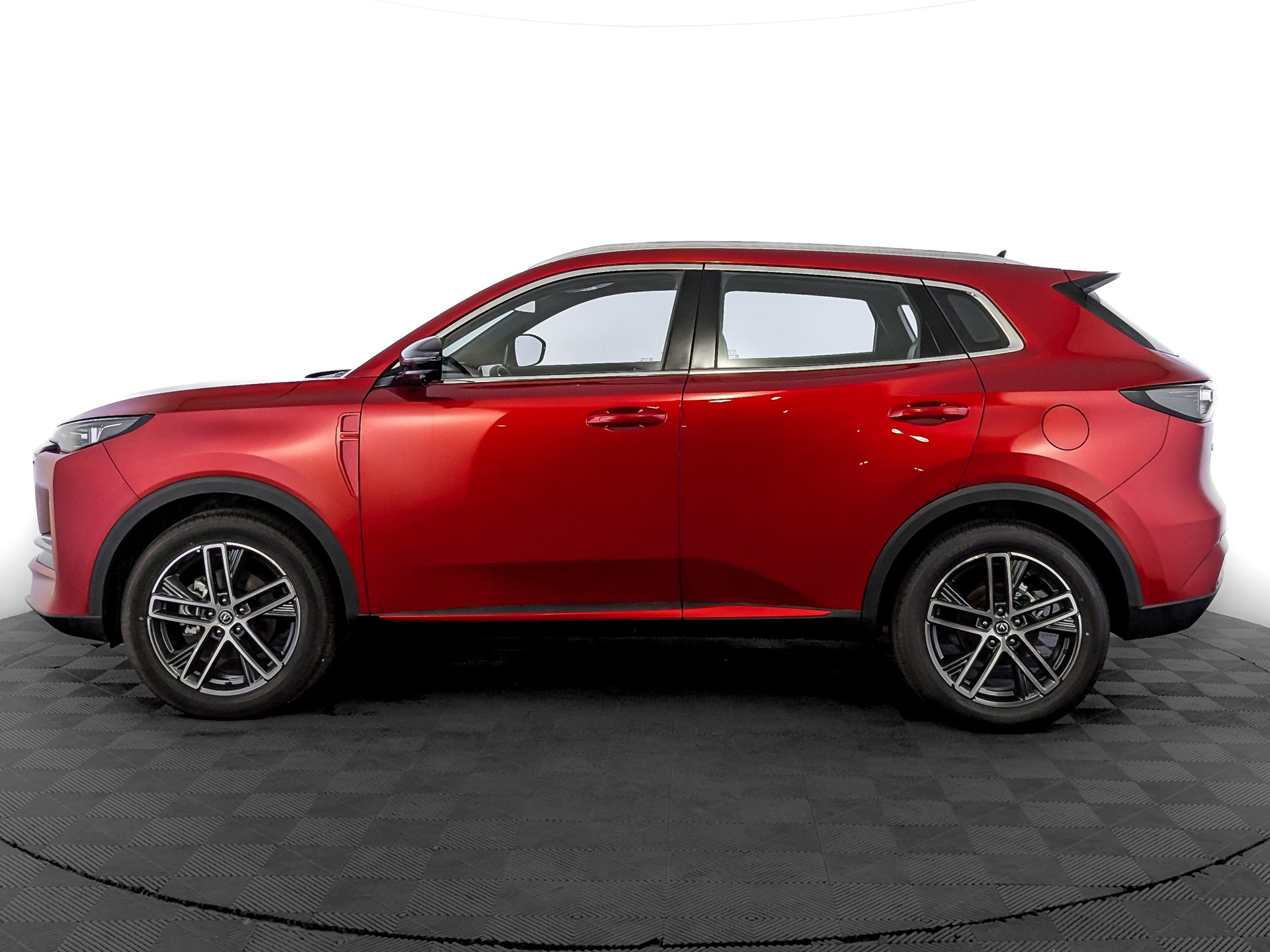 Фото Changan UNI-S Техно+ 1.5T/181 7RT Передний привод