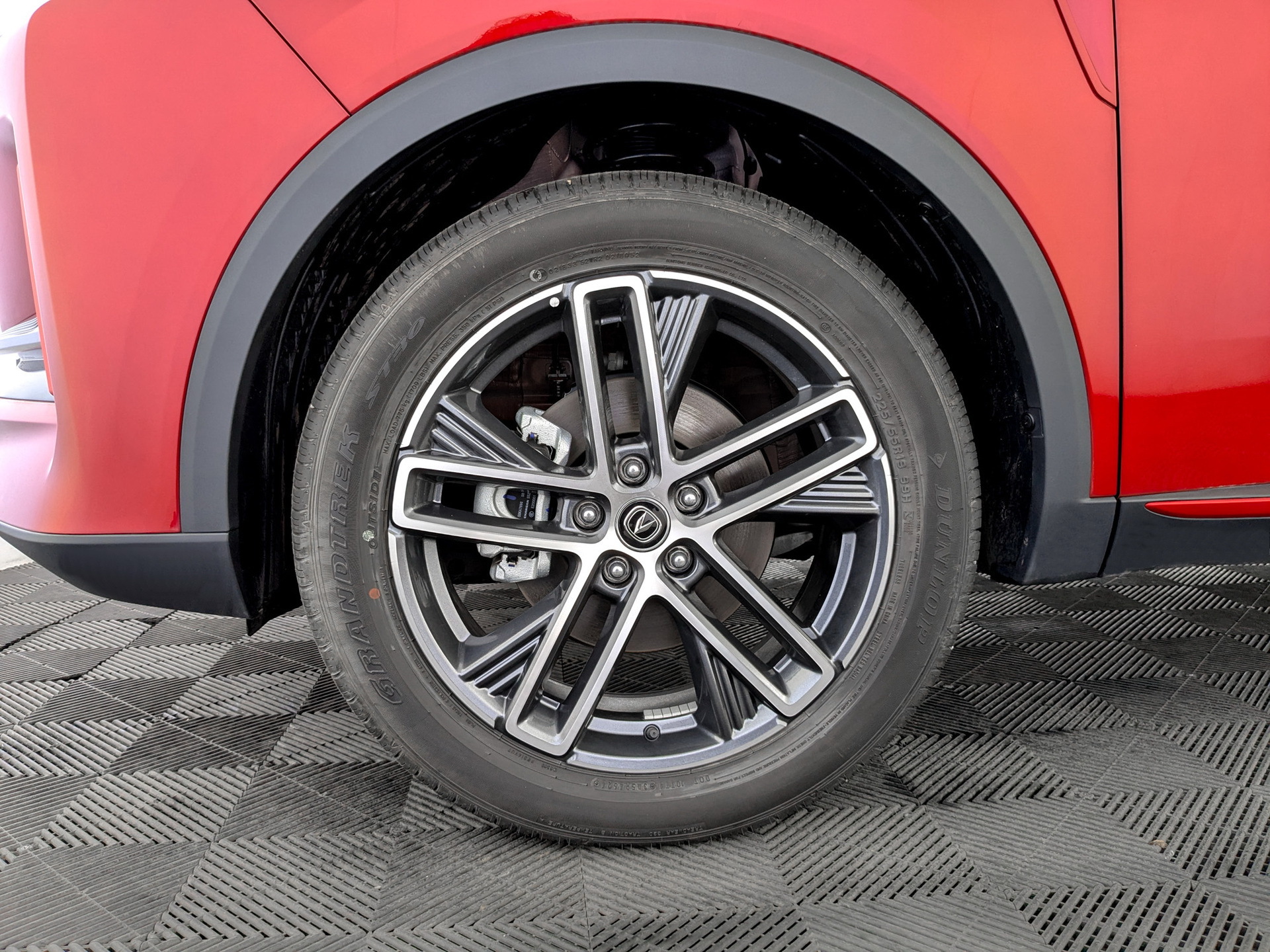 Фото Changan UNI-S Техно+ 1.5T/181 7RT Передний привод