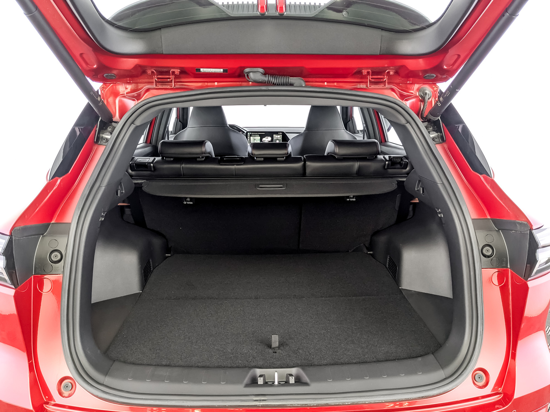 Фото Changan UNI-S Техно+ 1.5T/181 7RT Передний привод