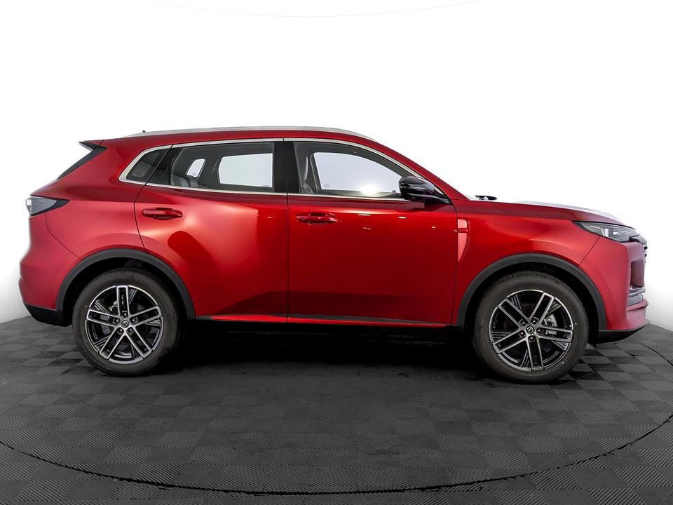 Changan UNI-S Техно+ 1.5T/181 7RT Передний привод