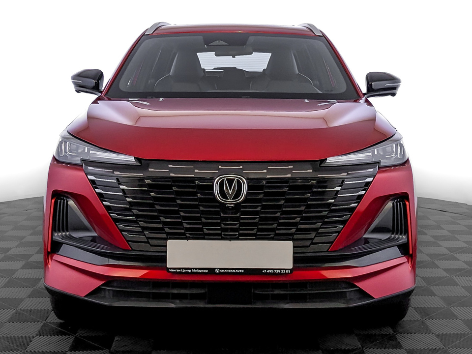 Changan UNI-S Техно+ 1.5T/181 7RT Передний привод