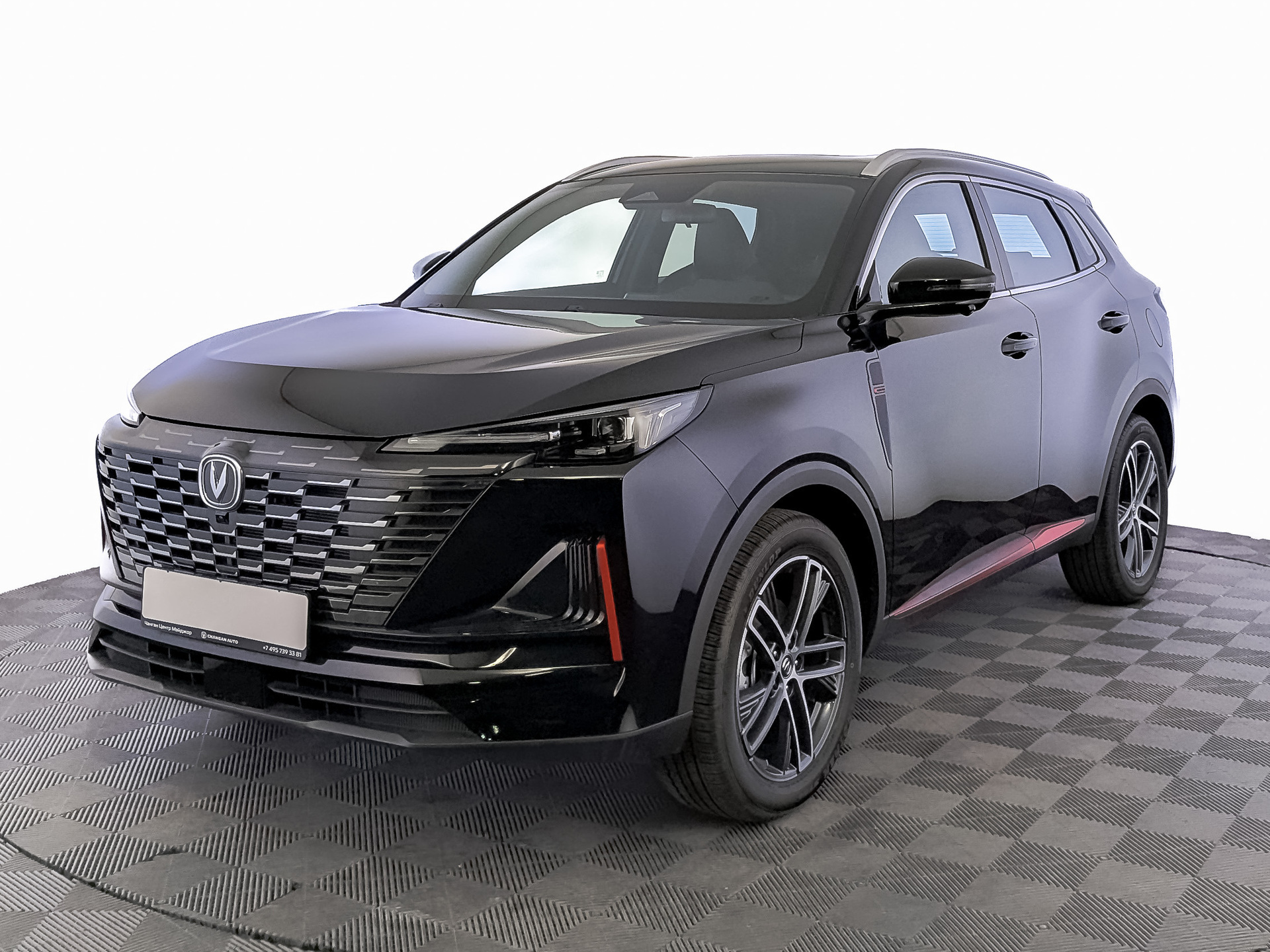 Фото Changan UNI-S Техно+ 1.5T/181 7RT Передний привод