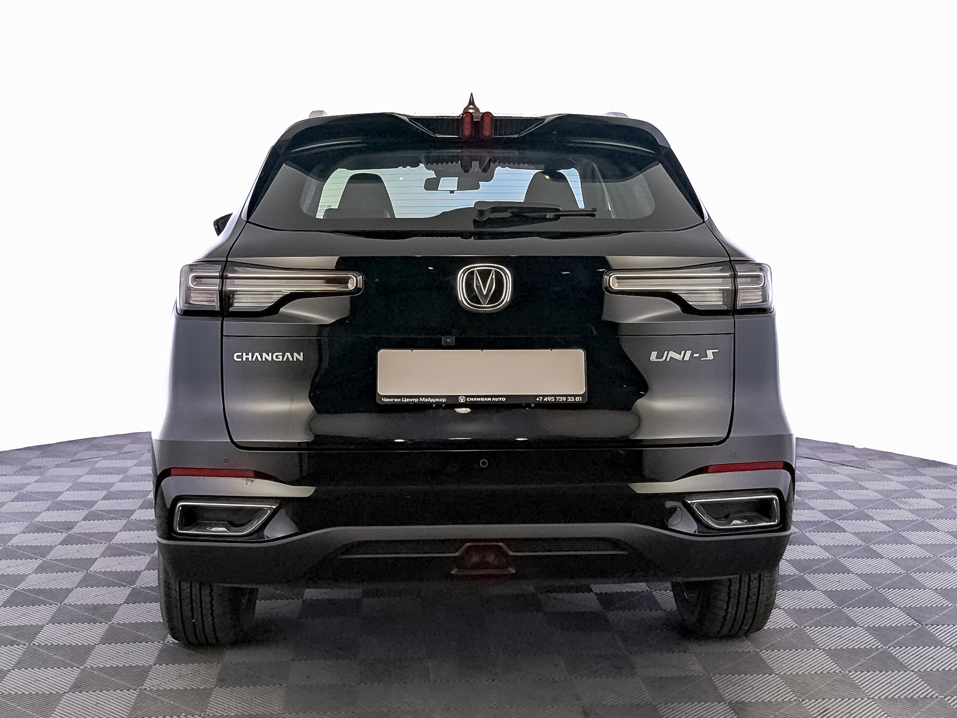 Фото Changan UNI-S Техно+ 1.5T/181 7RT Передний привод