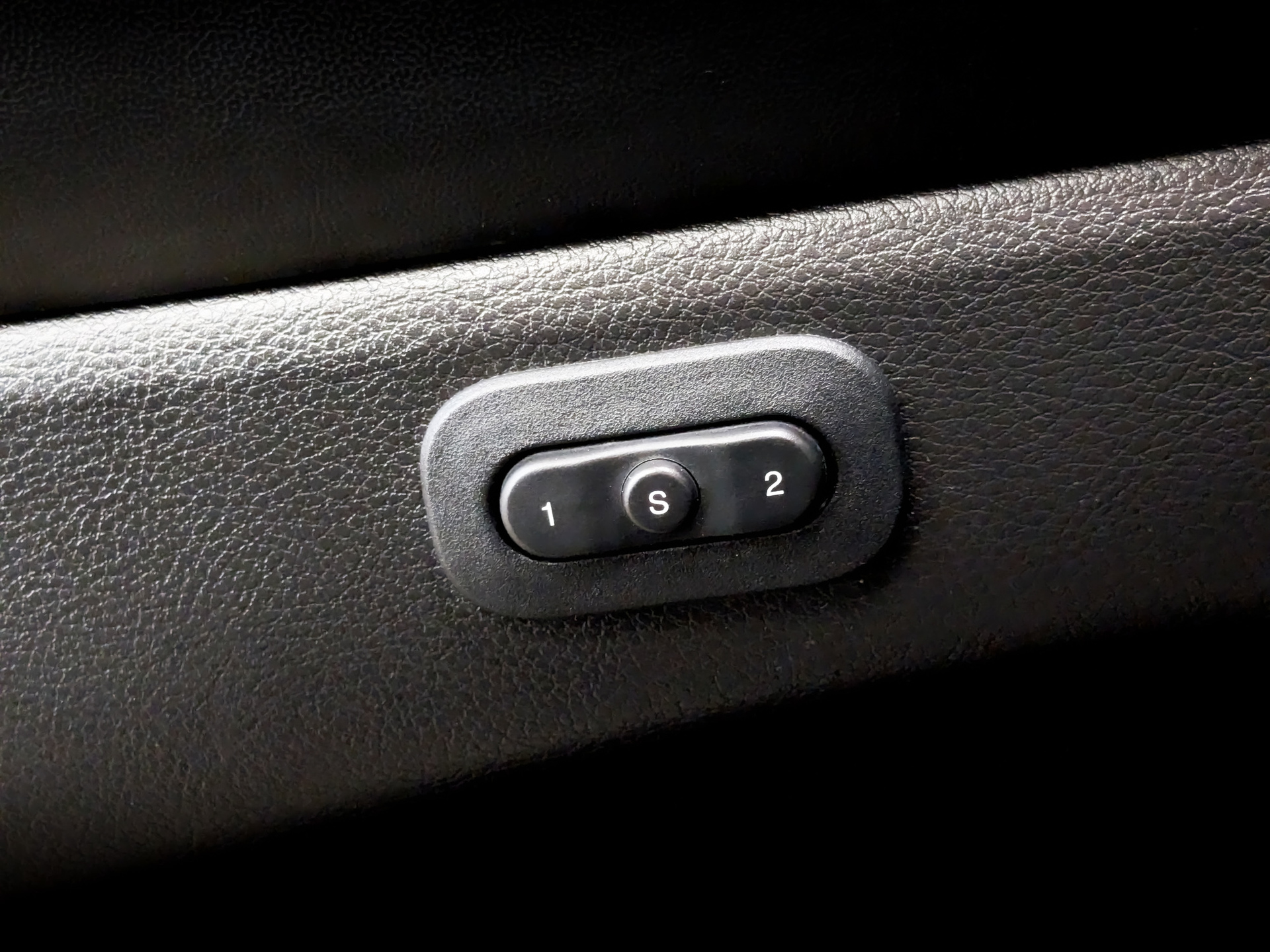 JEEP Grand Cherokee 3.00 (238 л.с), автомат, 2021, пробег 87 262 км