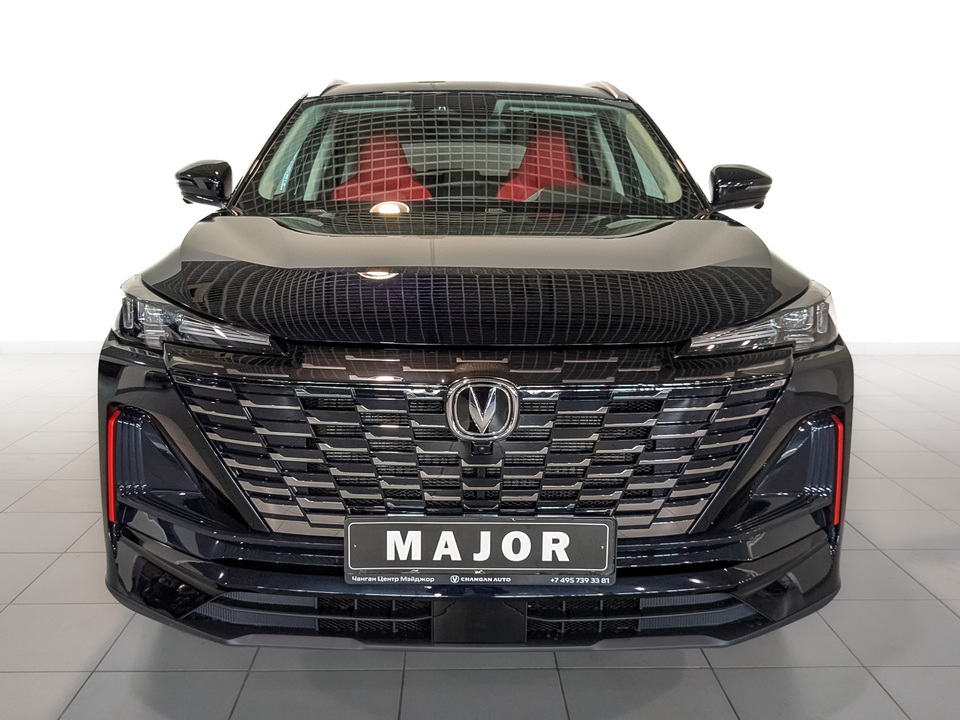 Changan UNI-S Техно 1.5T/181 7RT Передний привод