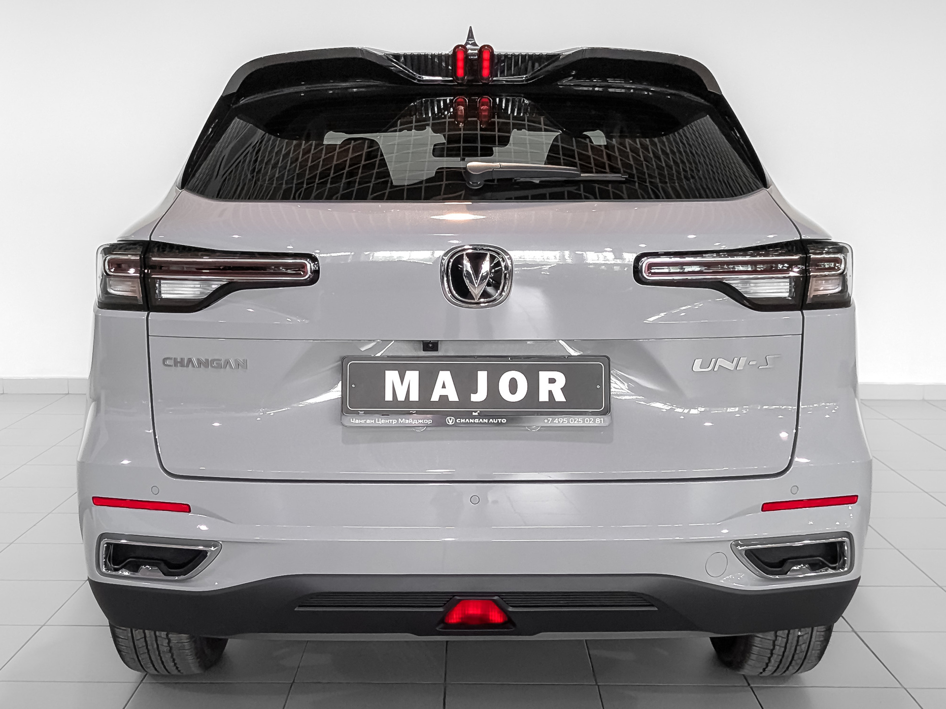 Фото Changan UNI-S Техно 1.5T/181 7RT Передний привод
