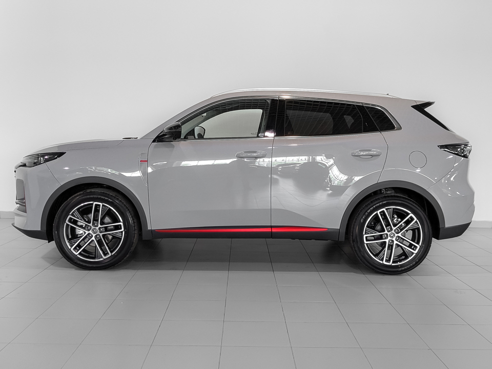 Changan UNI-S Техно 1.5T/181 7RT Передний привод