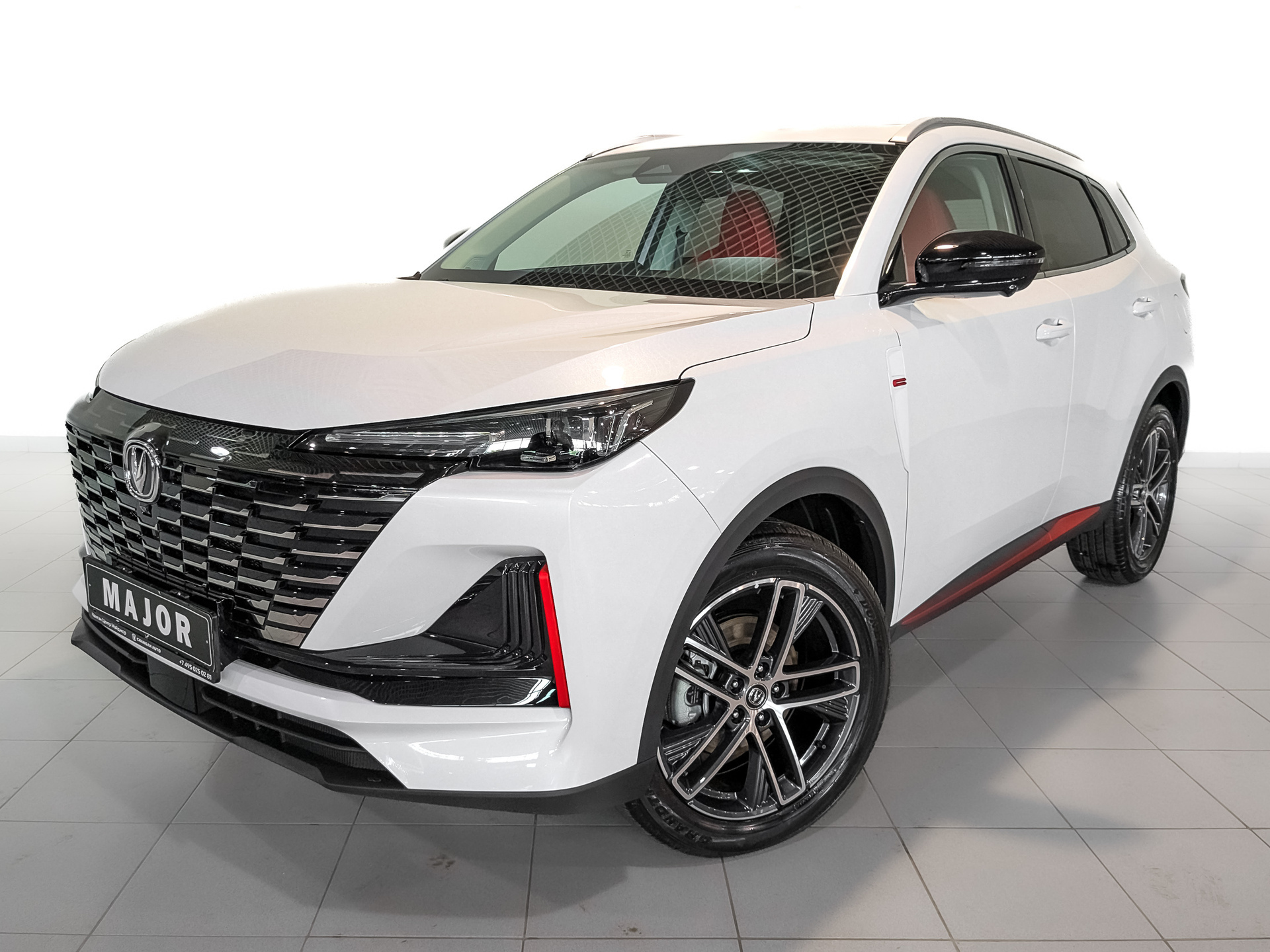 Фото Changan UNI-S Техно 1.5T/181 7RT Передний привод
