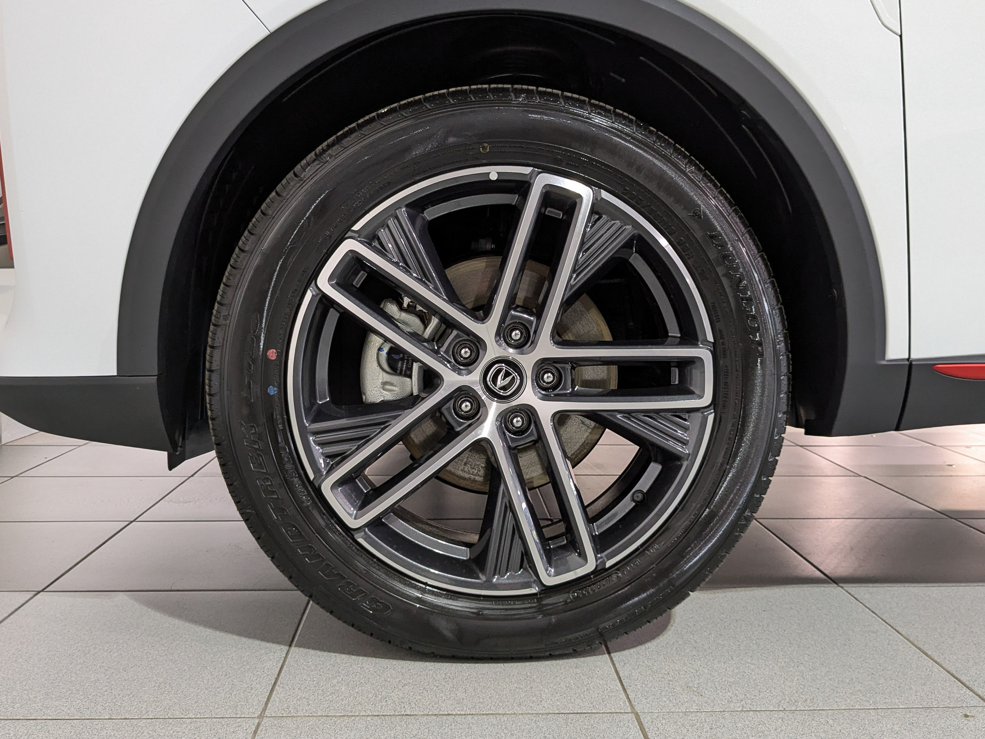 Фото Changan UNI-S Техно 1.5T/181 7RT Передний привод