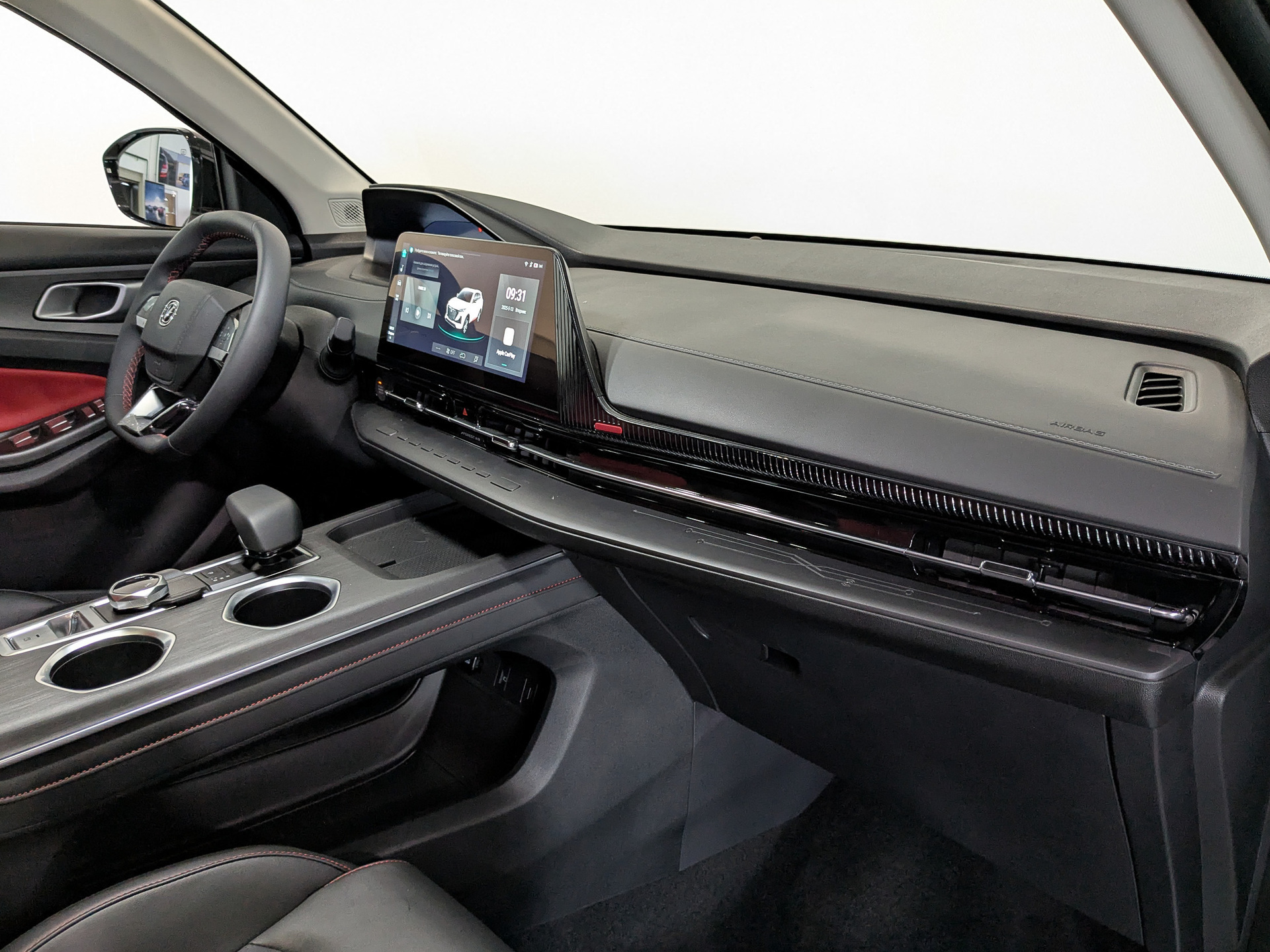 Фото Changan UNI-S Техно 1.5T/181 7RT Передний привод