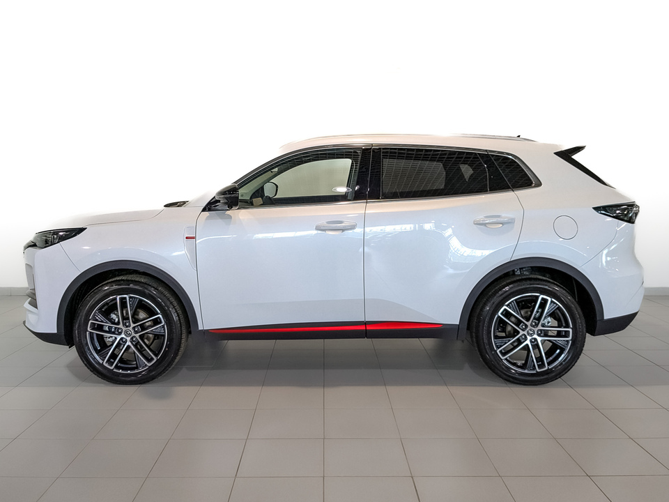Changan UNI-S Техно 1.5T/181 7RT Передний привод