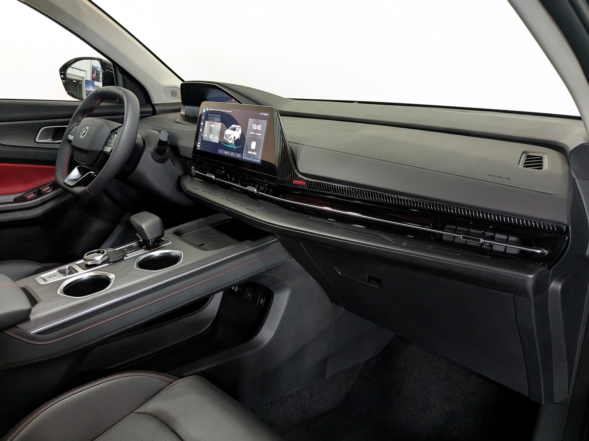 Фото Changan UNI-S Техно 1.5T/181 7RT Передний привод