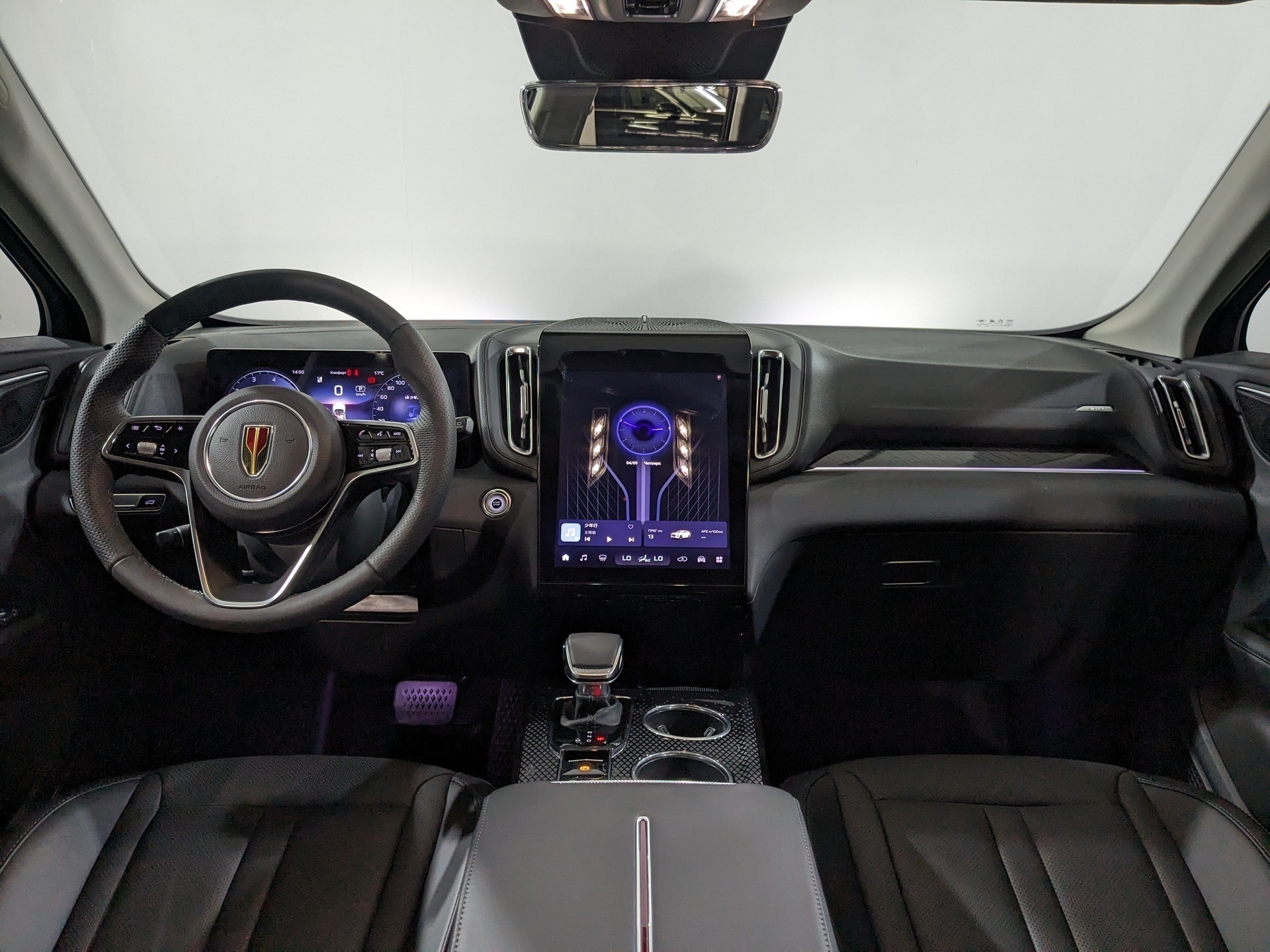 Фото Hongqi HS3 Comfort 1.5Т/156 7RT FWD