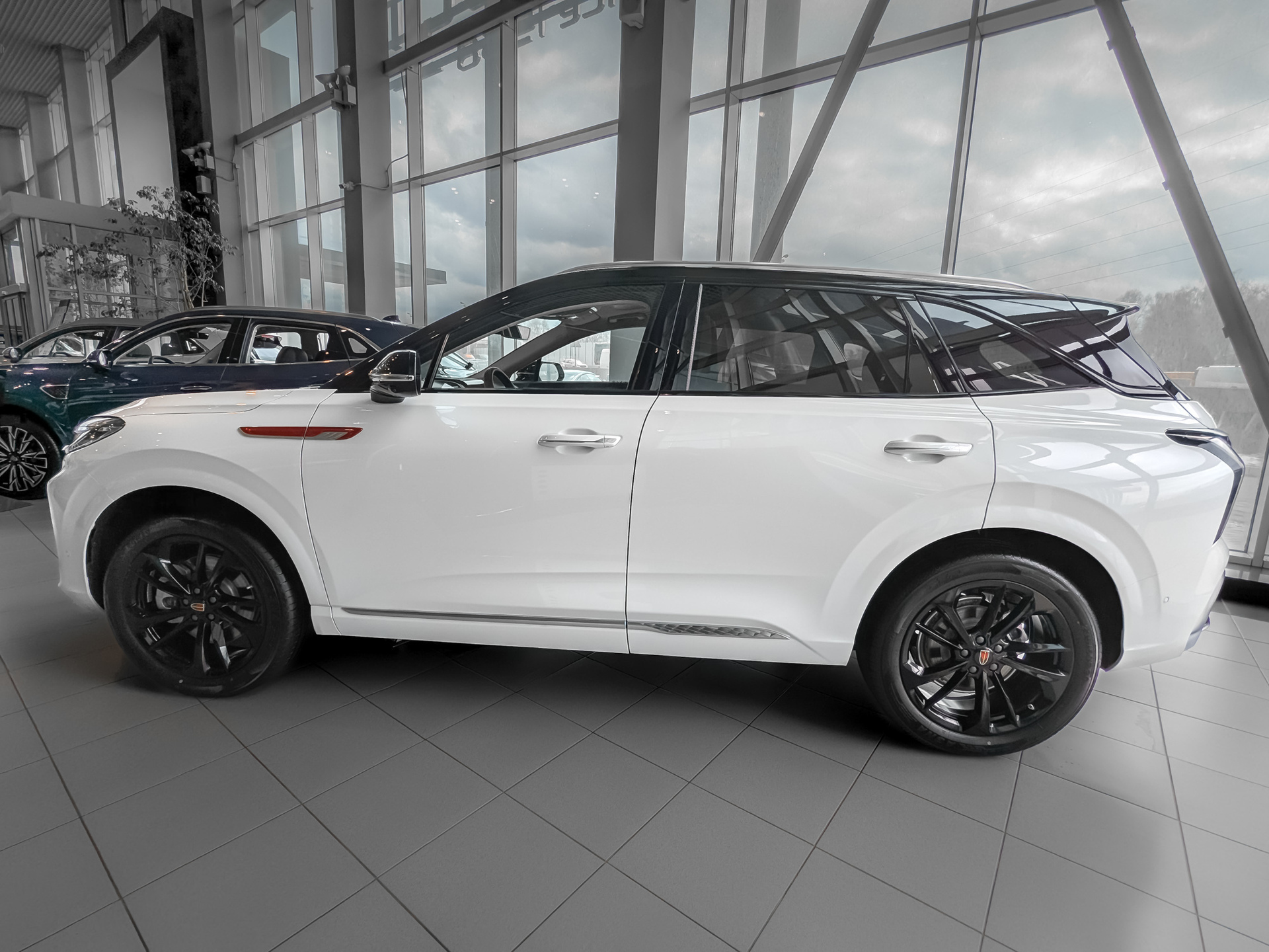 Фото Hongqi HS3 Comfort 1.5Т/156 7RT FWD